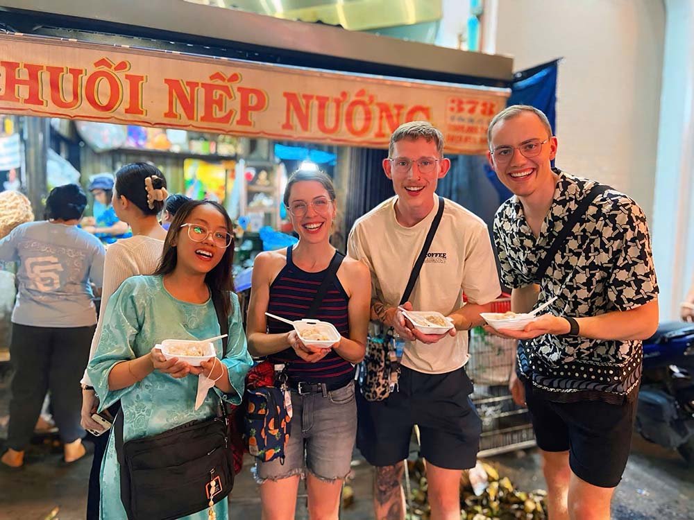 Saigon Vegan Food Tour 9