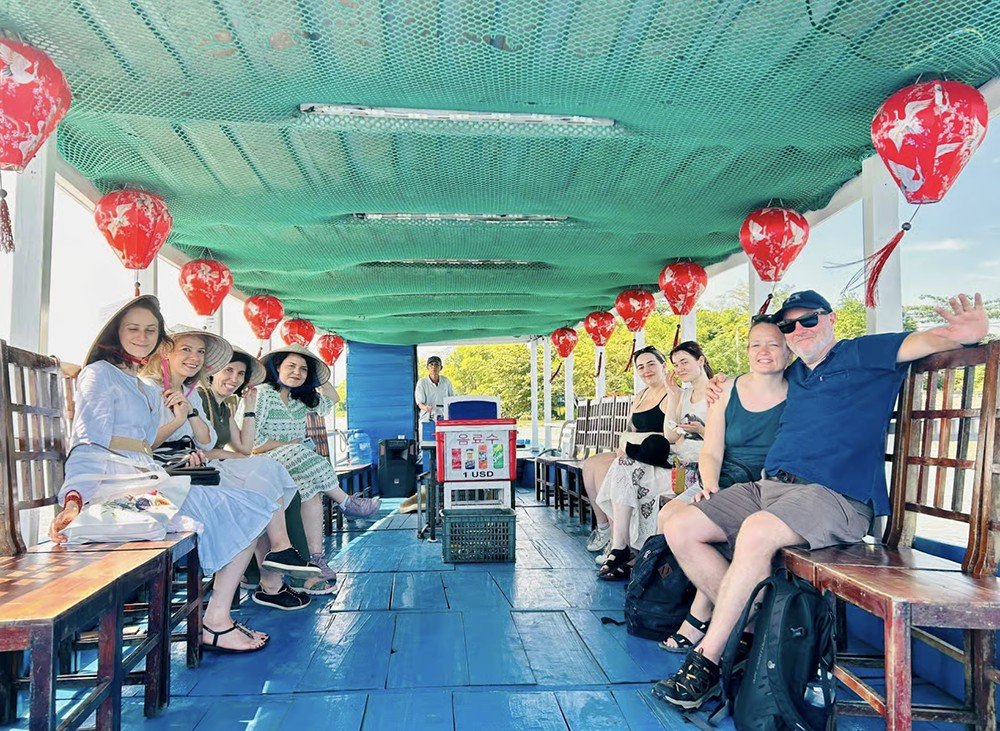 My Son Morning or Afternoon Tour from Hoi An and Scenic Boat 7