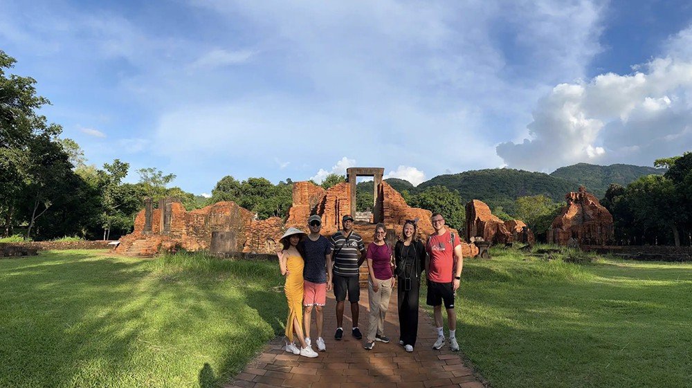 My Son Morning or Afternoon Tour from Hoi An and Scenic Boat 8