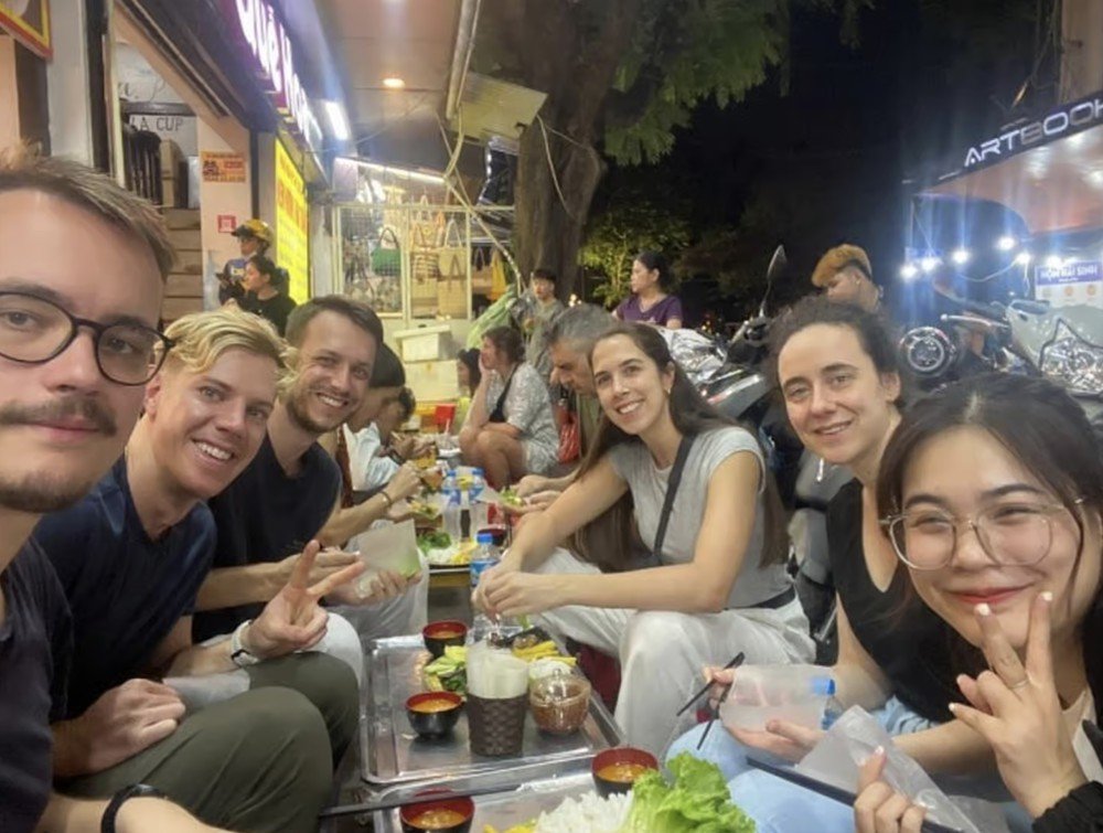 Hanoi: Eat Like a Local Small Group Street Food Tour 1