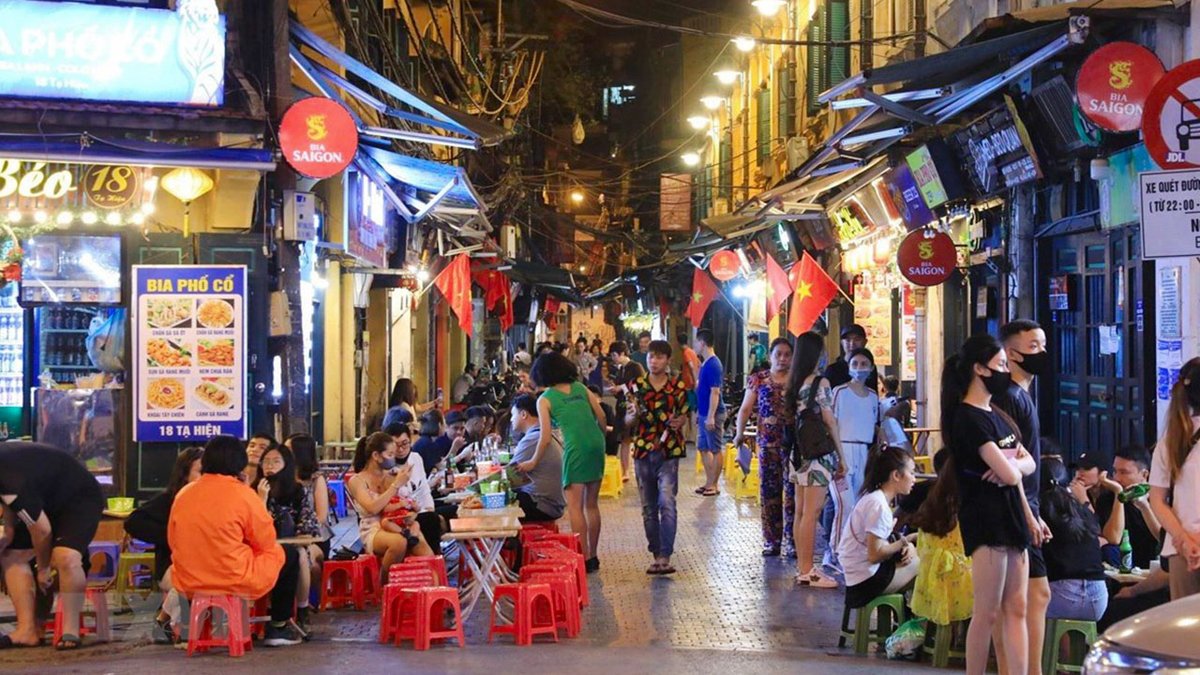 Hanoi Local Food Tour with Train Street and Old Quarter Highlights 5