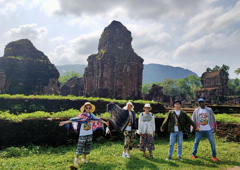 Hoi An/Da Nang: My Son sunset visit, boat trip with breakfast and lunch 1