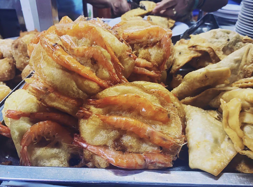 Hanoi: Guided Street Food Tour with Train Street Experience 7