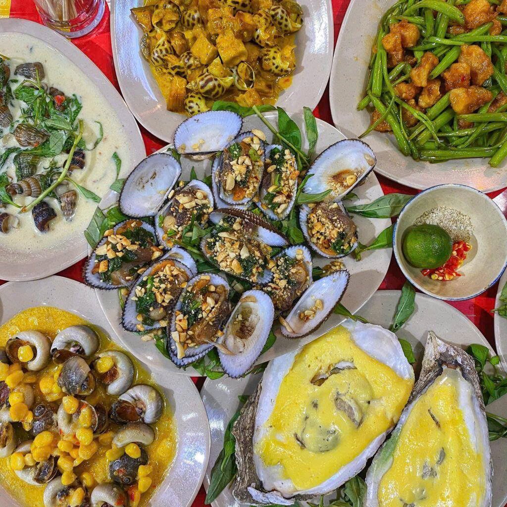 Saigon Michelin Guide Food Tour With Female Riders: A Culinary Adventure 9